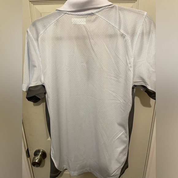 Columbia Shirt - Picture 3 of 3